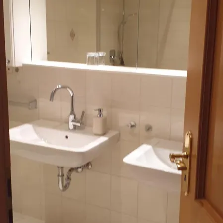 Serwazi-zenzen מזניך