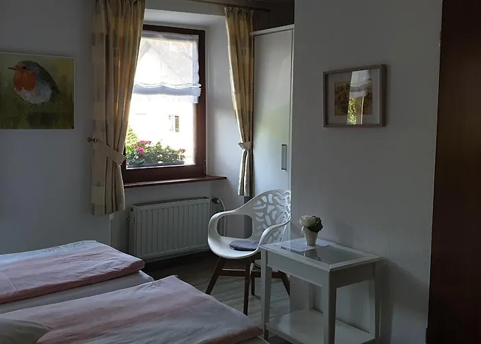 Serwazi-zenzen Hotel