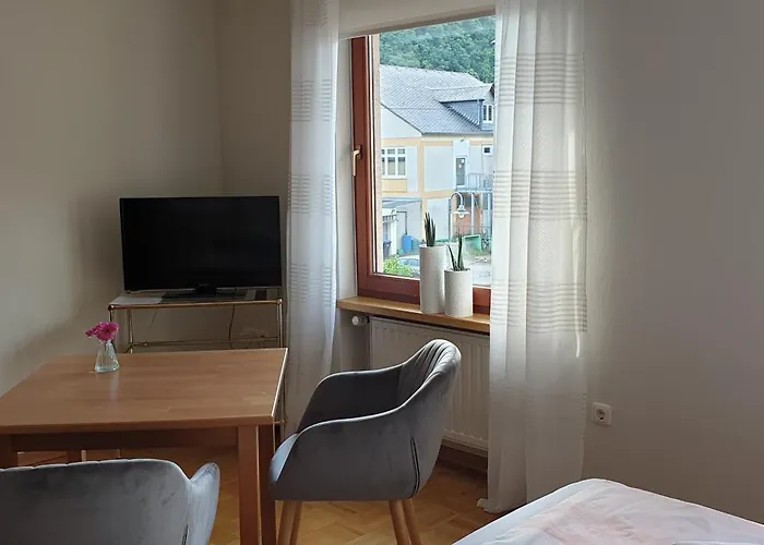 Serwazi-zenzen Hotel Mesenich